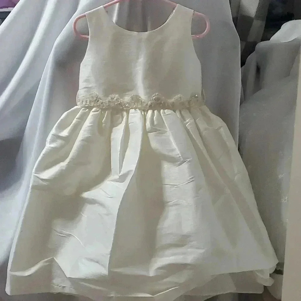 Sweet kids formal dress size 4